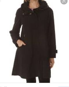 Women's NWOT Gallery rain coat w/ accordion hood